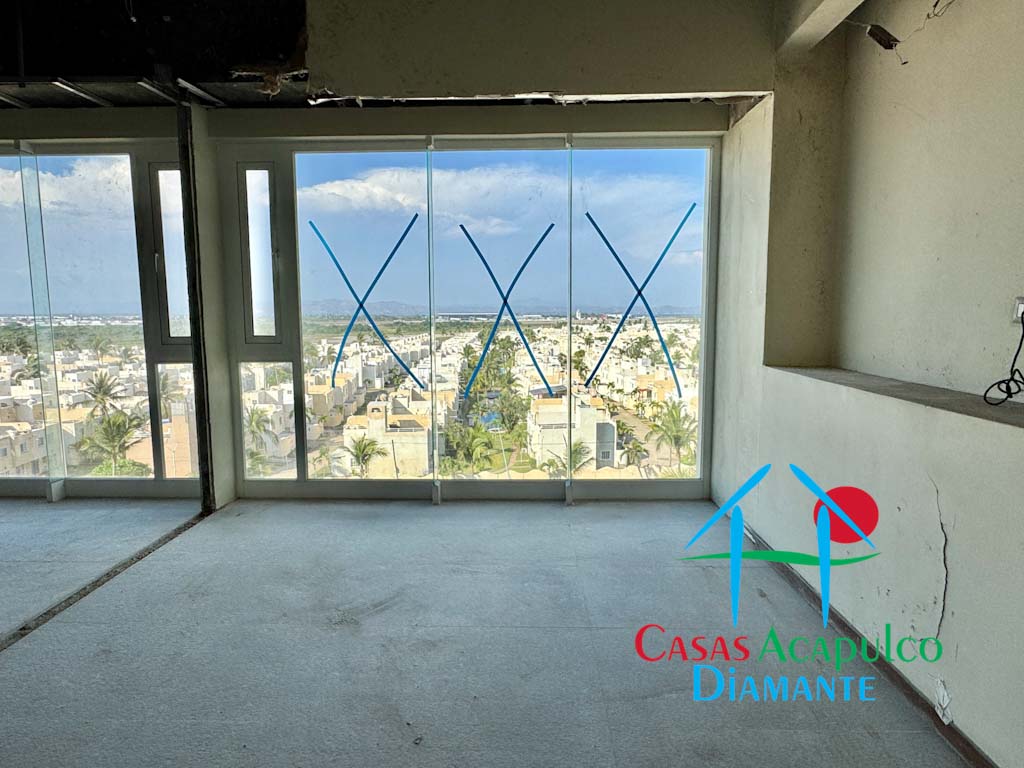 Ocean Front 604 - Recámara uno 4